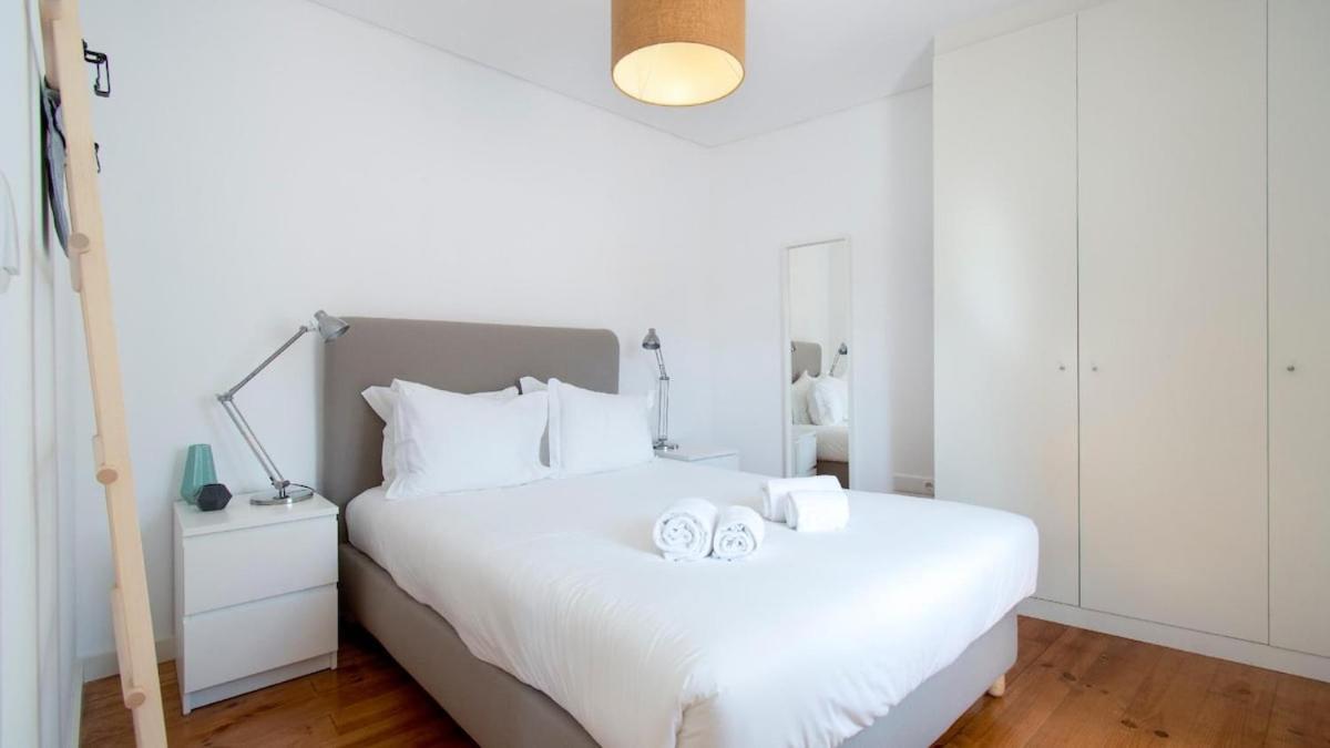Portas Do Sol Stylish With Elevator Apartment Lissabon